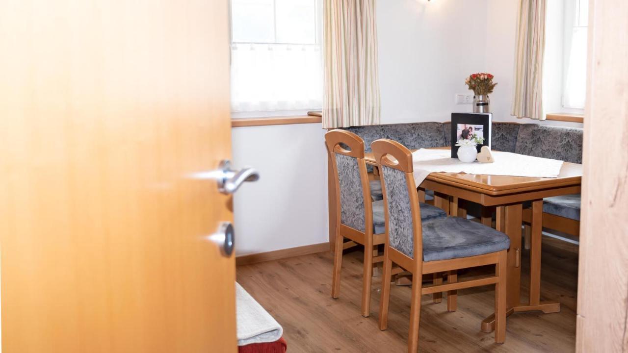 Appartement Alexandra Neukirchen am Grossvenediger Bagian luar foto